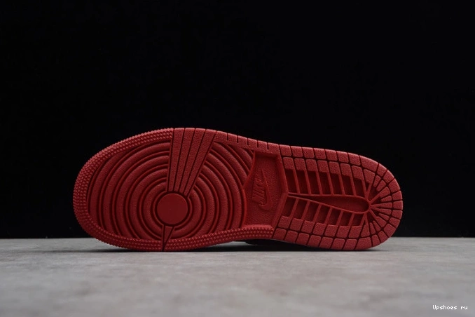 Jordan 1 Bred Kids Banned Red  OG Air 555088 Retro Black 001 High 0823